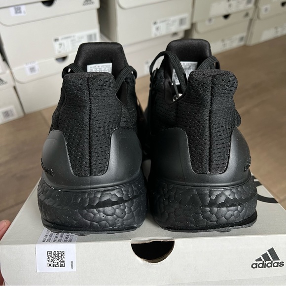 Adidas  Men's Ultraboost 1.0 - Picture 9 of 9